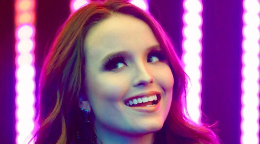 http://tvfoco.uai.com.br/wp-content/uploads/2015/05/Daniela-Mercury.jpg