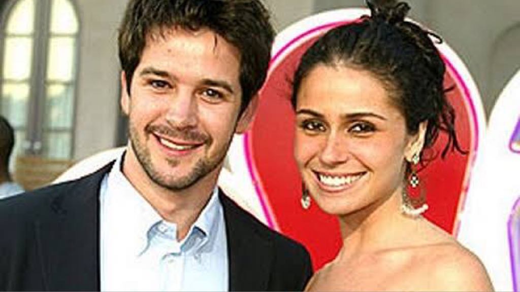 Murilo Benício e Giovanna Antonelli foram noivos entre 2002 e 2004 e tiveram um filho, Pietro hoje com 14 anos (Foto: Divulgação)