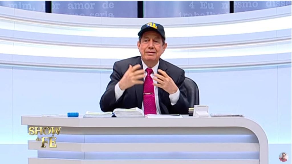 R.R Soares causa preocupação em fiéis após mudança de hábito na TV e em cultos (Foto: Reprodução)