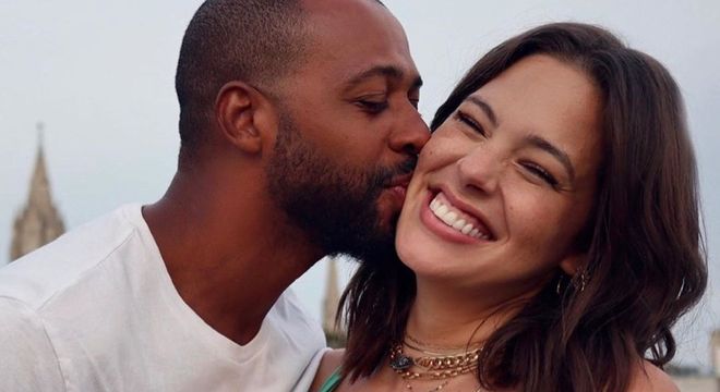 Ashley Graham e seu marido Justin Ervin (Foto: Reprodução)