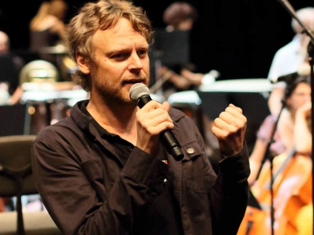 Morre o cantor Julien Gauthier aos 44 anos de idade (Foto: Reprodução)