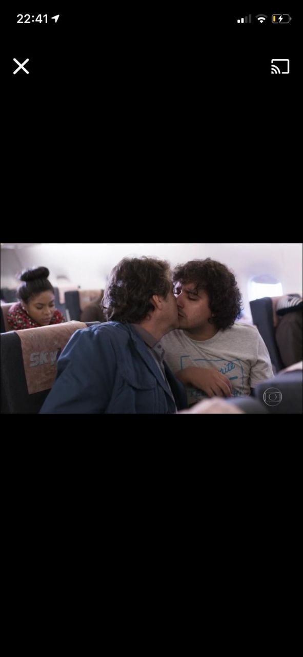 Zorra, da Globo, exibiu beijo gay entre atores