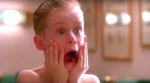 Macaulay Culkin protagoniza o filme Esqueceram de Mim. (Foto: Divulgação)