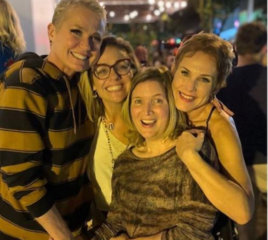 Xuxa com as paquitas Andrea Veiga, Louise Wischerman, a Pituxa, e Ana Paula Guimarães (Foto: Reprodução/ Instagram)