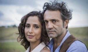 Camila Pitanga e Domingos Montagner em Velho Chico (Foto: Divulgação)