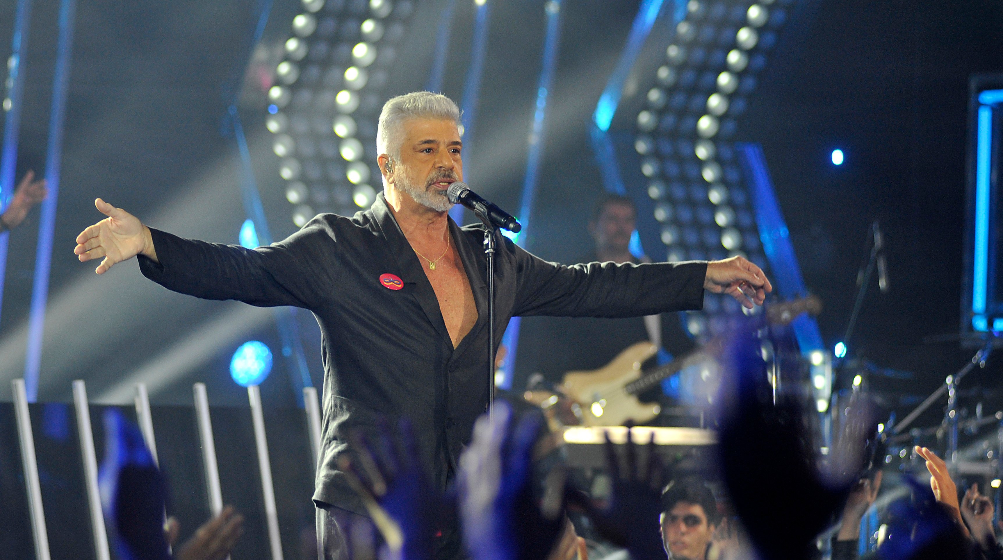 http://tvfoco.uai.com.br/wp-content/uploads/2015/05/Daniela-Mercury.jpg