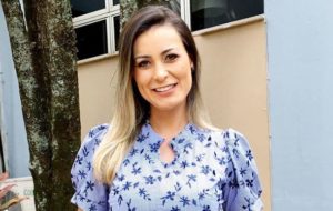 A apresentadora da Record e ex-participante de A Fazenda, Andressa Urach (Foto: Reprodução)