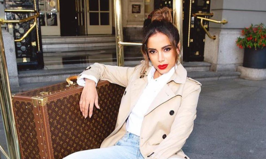 Anitta está com sério problema de saúde por causa do excesso de trabalho (Foto: Reprodução/Instagram)