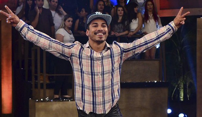 Douglas Sampaio, A Fazenda