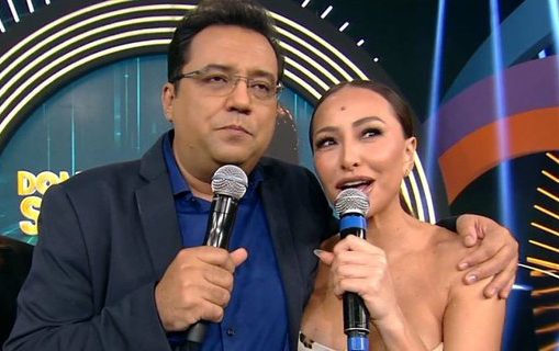 record Sabrina Sato será a substituta de Geraldo Luís no Domingo Show (Foto: Reprodução/Record)