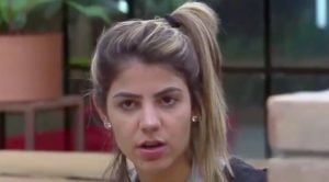 Hariany Almeida pode não ter mais namorado aqui do lado de fora da casa (Foto: Reprodução)
