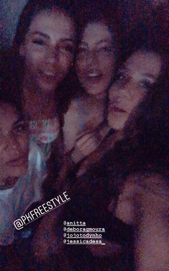 http://tvfoco.uai.com.br/wp-content/uploads/2015/05/Daniela-Mercury.jpg