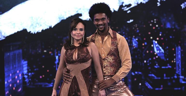 danca-dos-famosos-luiza-tome-vira-piada-na-web-867508 http://www.otvfoco.com.br/wp-content/uploads/2015/05/Daniela-Mercury.jpg