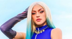 Pabllo Vittar publica fotão apenas de biquiní em seu Instagram (Foto: Reprodução)