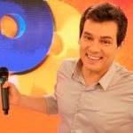 Cantora casada com diretor da Globo surpreende e revela paixão platônica por Celso Portiolli: “Galã”