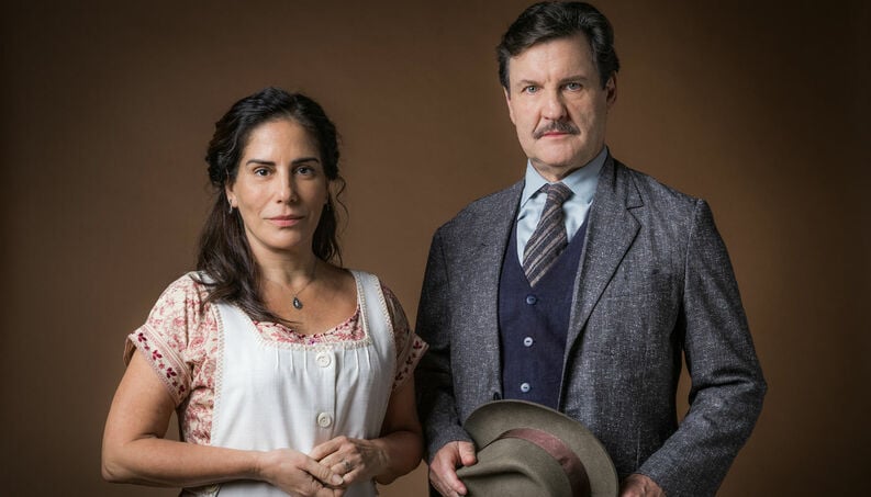 Lola e Julio são o casal protagonista de Éramos Seis