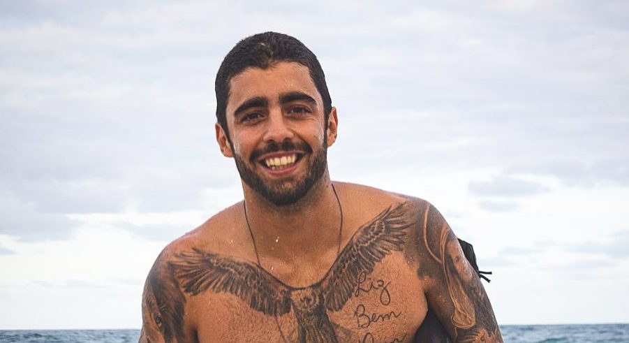 Pedro Scooby saiu do armário? Surfista foi flagrado com homem (Foto: Reprodução/Instagram)