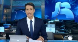 Sérgio Aguiar é um dos responsáveis pelo rodízio aos sábados do Jornal da Record (Foto: Reprodução)