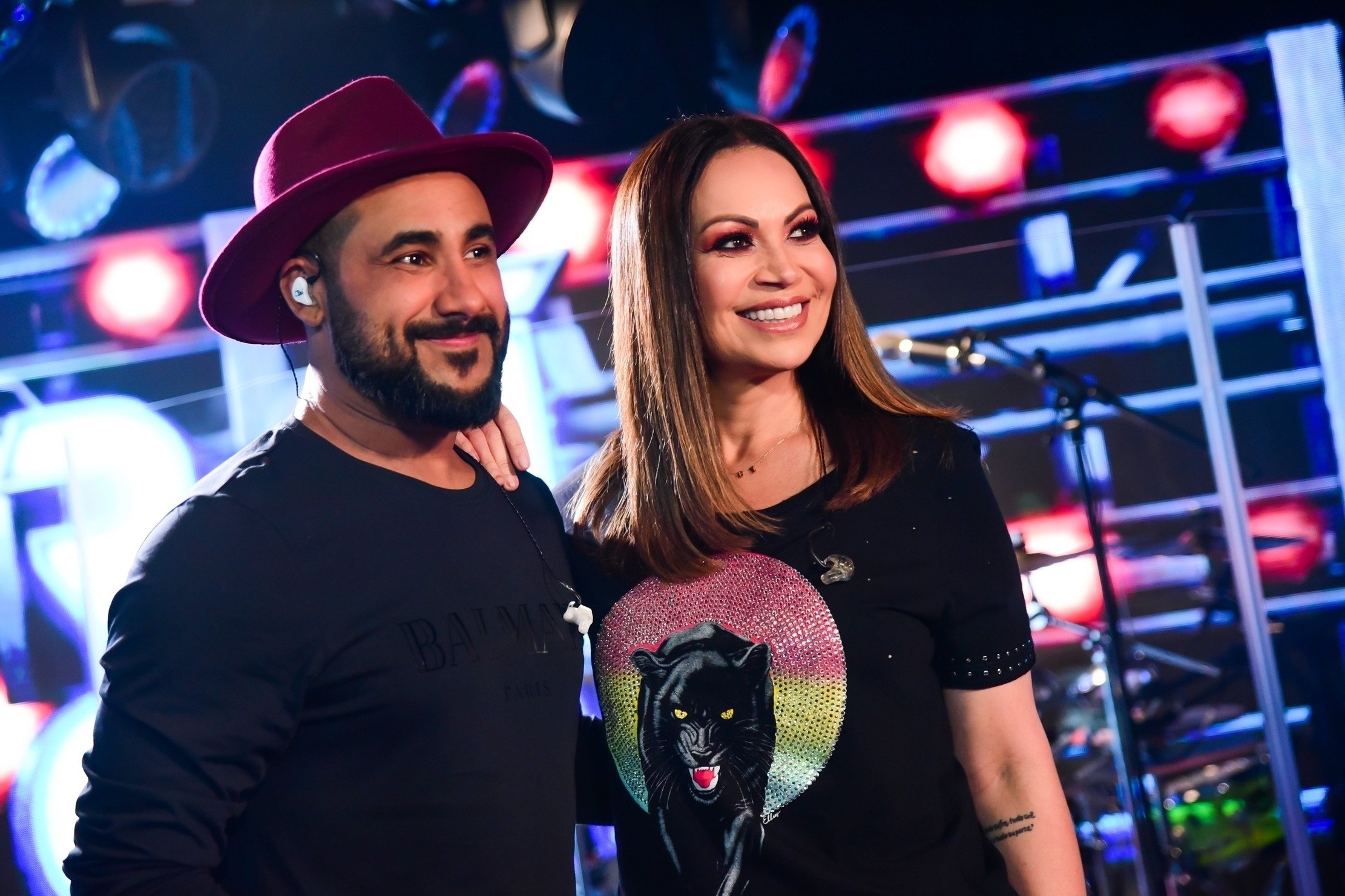 Solange Almeida e Raí Soares gravam juntos o DVD do Saia Rodada na Som Livre (Foto: Leo Franco/AgNews)