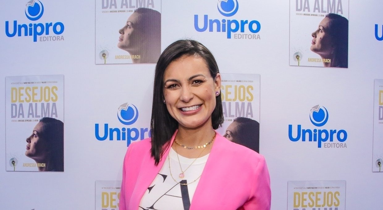 A famosa ex-participante do reality show da Record, A Fazenda Andressa Urach