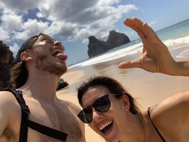 Cris Dias e Caio Paduan aproveitam dias de descanso em Fernando de Noronha (Imagem: Instagram)