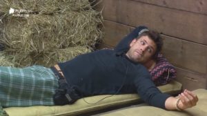 Guilherme Leão é acusado de ser machista por Lucas Viana em A Fazenda 11 (Reprodução: PlayPlus)