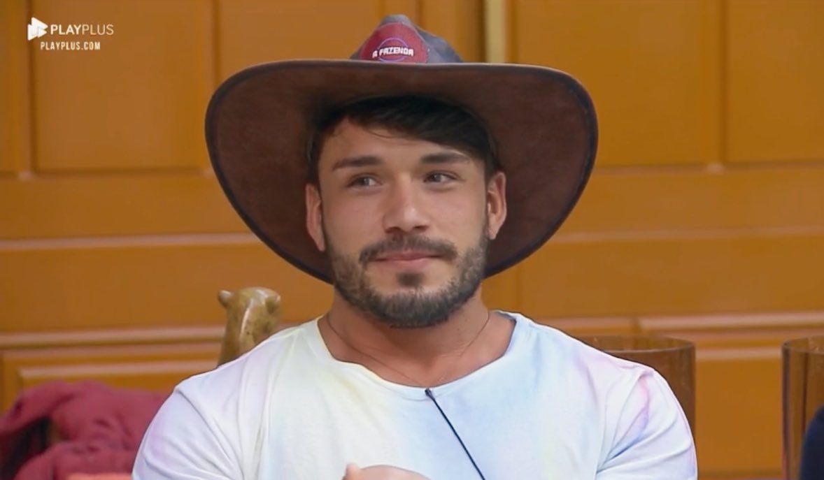 Lucas Viana vira líder e ganha Prova do Fazendeiro em A Fazenda 11 da Record TV (Reprodução: PlayPlus)