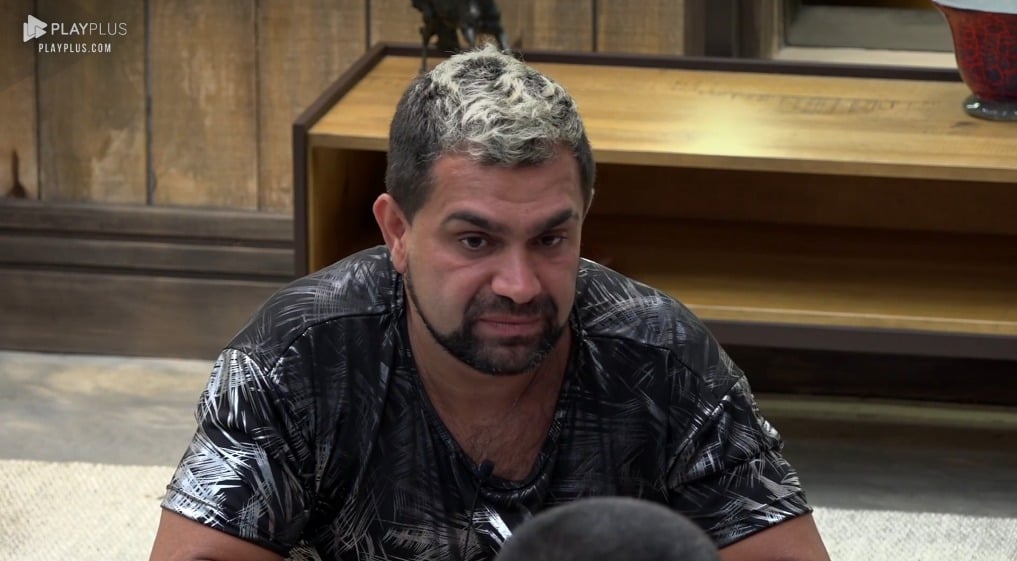 O humorista Evandro Santo foi covardemente agredido (Foto: Reprodução)