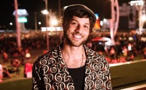 Chay Suede será destaque na próxima novela Amor de Mãe (Foto: Reprodução)