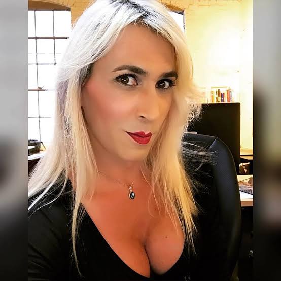 A atriz trans Daphne Dorman cometeu suicídio (Reprodução)