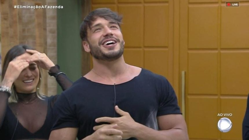 http://tvfoco.uai.com.br/wp-content/uploads/2015/05/Daniela-Mercury.jpg