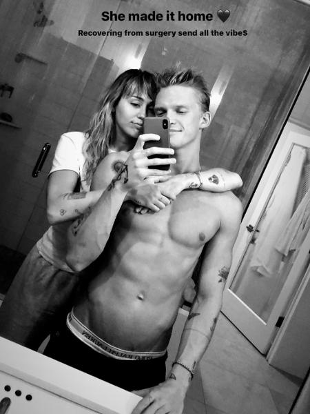 Miley Cyrus e Cody Simpson (Foto: Reprodução)
