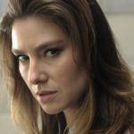Lavinia Vlasak dá entrevista ao UOU e diz que beleza não durqa para sempre (Foto: Reprodução)