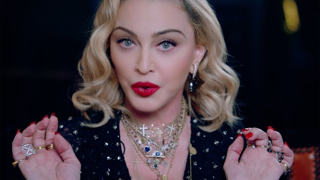 Madonna tem música utilizada em questão do Exame Nacional das Escolas Médias (Foto: Reprodução)