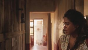 Lucy Alves como Lurdes em Amor de Mãe (Foto: Divulgação/TV Globo)