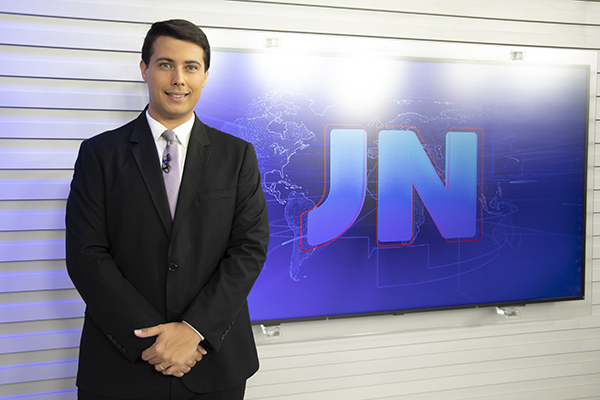 Giovanni Spinucci apresentará o Jornal Nacional, da TV Globo (Foto: Reprodução/Instagram)