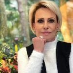  Ana Maria Braga mostrou sua árvore de Natal personalizada (Foto: Reprodução)