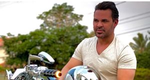 O famoso cantor sertanejo, Eduardo Costa deixou os seus seguidores perplexos ao contar que havia feito um 'acordo' com Deus e que participaria de um filme (Foto: Reprodução/ Instagram)