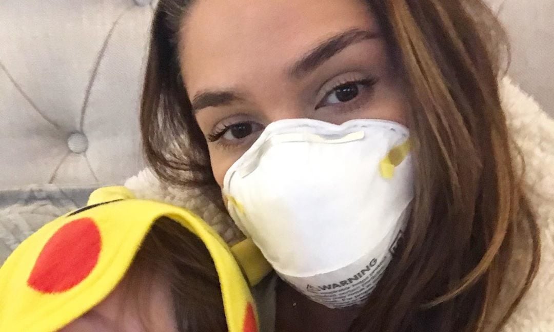 A atriz Fernanda Machado assustou os seguidores ao surgir com máscaras de proteção no rosto (Imagem: Instagram)