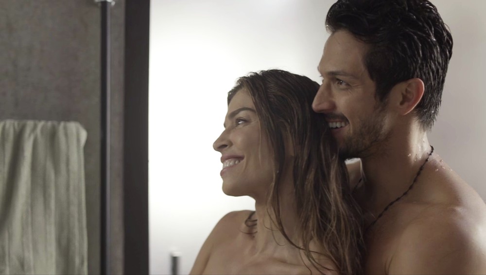 http://tvfoco.uai.com.br/wp-content/uploads/2015/05/Daniela-Mercury.jpg