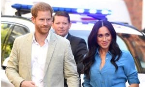 Família Real fica desapontada com a decisão de Harry e Meghan Markle de abandonar a coroa (Foto: Reprodução)