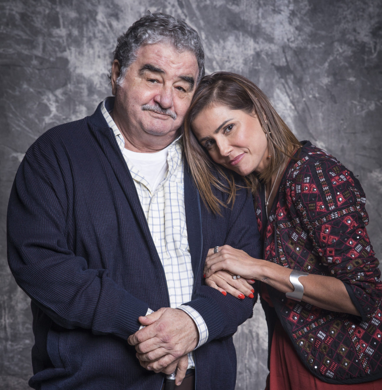 http://tvfoco.uai.com.br/wp-content/uploads/2015/05/Daniela-Mercury.jpg