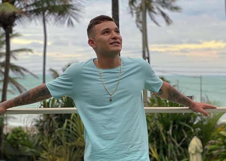 MC Gui publicou foto com desabafo em rede social (Foto: Reprodução/Instagram)
