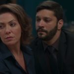 Nana (Fabiula Nascimento) e Diogo (Armando Babaioff) em Bom Sucesso (Foto: Reprodução/Globo)