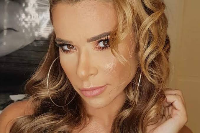 Dany Bananinha está grávida de cinco meses (Foto: Reprodução)