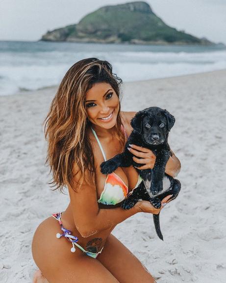 Carol Nakamura pede sugestões de nome para o novo integrante de sua família e explode fofurômetro (Foto: Reprodução)