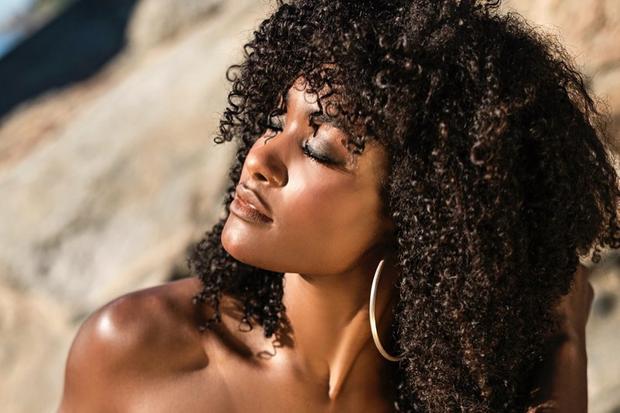 Erika Januza fala sobre escolhas erradas e diz que já ficou cega de amor (Foto: Reprodução)