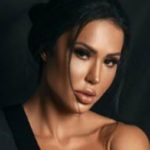 Gracyanne Barbosa voltou a ousar em uma foto no Instagram (Foto: Reprodução)