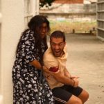 Lurdes e Sandro em cena da novela das 21h, Amor de Mãe (Foto: Reprodução)