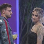 Tati Dias e Guilherme Leão em A Fazenda (Foto: Reprodução/PlayPlus)